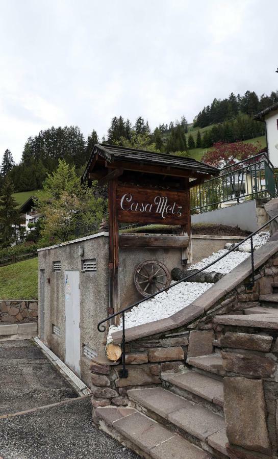 Apartments Casa Metz Santa Cristina Val Gardena Exteriör bild